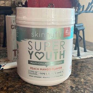 Skinny Fit Super Youth